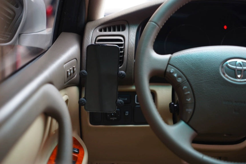 toyota landcruiser lc100 phone holder mount