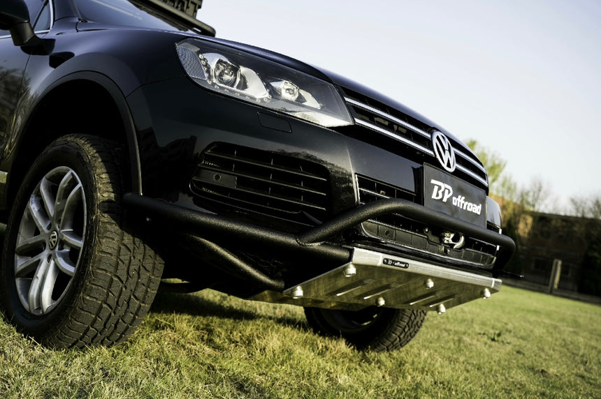 Akioverland Gen 2 T3 VW Touareg T3 with BP Offroad tubular bumper with roof rack, roof top box, rear bumper